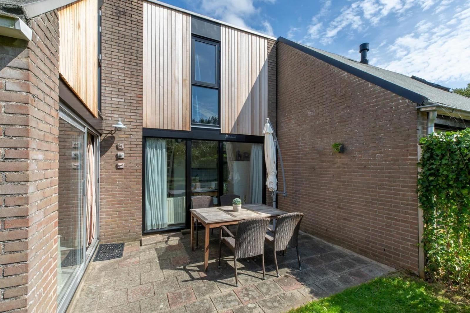 Vakantiehuis - De Haaijmanweg 5 | Burgh Haamstede 'Huisje 86' Bagian luar foto